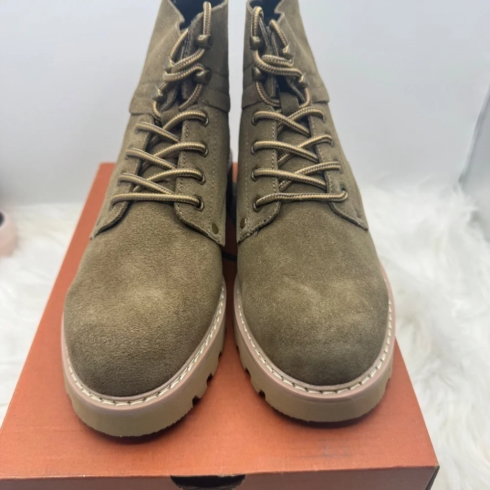 Propet Women’s Dakota Olive size 6.5